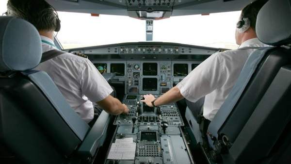 Pilotos de Iberia Pilotos de Iberia