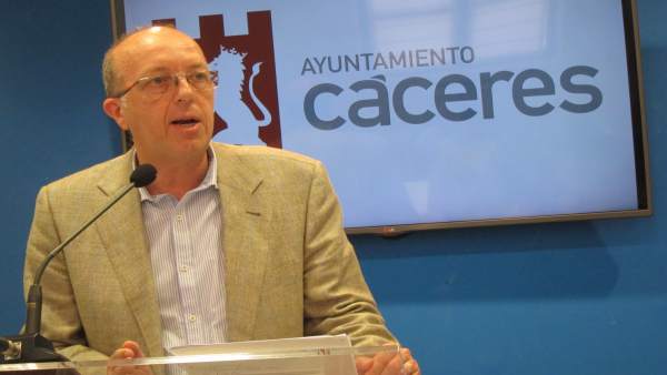 Domingo Expósito, concejal de Recursos Humanos de Cáceres Domingo Expósito, concejal de Recursos Humanos de Cáceres