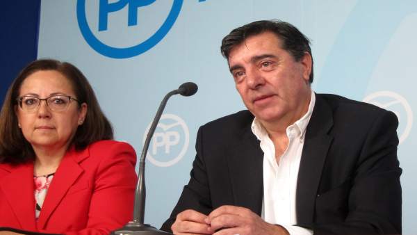 Bermúdez de Castro en la sede del PP de Salamanca. Bermúdez de Castro en la sede del PP de Salamanca.
