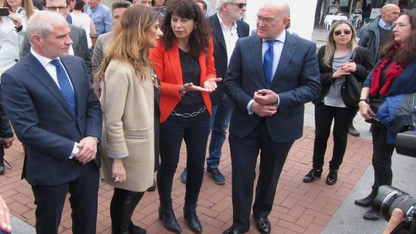 Primera jornada de 'Valadolid, capital del vino' en la Plaza Mayor Primera jornada de 'Valadolid, capital del vino' en la Plaza Mayor