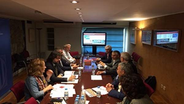 Reunión de la mesa estratégica del aeropuerto Reunión de la mesa estratégica del aeropuerto