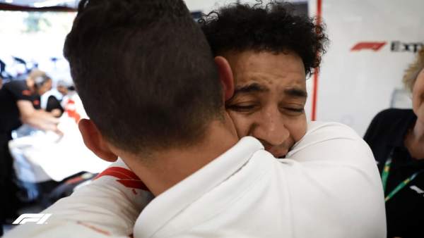 El ciego que rodó con un F1 en el GP de España El ciego que rodó con un F1 en el GP de España