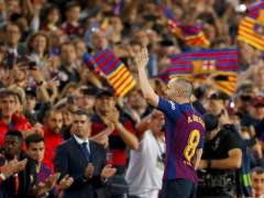 Coutinho colorea la despedida de un Iniesta que pone patas arriba el Camp Nou
