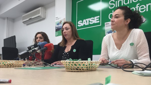 Rueda de prensa de Satse sobre el Manual de Estilo de la Enfermería. 21-5-2018 Rueda de prensa de Satse sobre el Manual de Estilo de la Enfermería. 21-5-2018