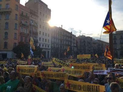 Concentración de la ANC en Barcelona contra la prolongación del 155.
