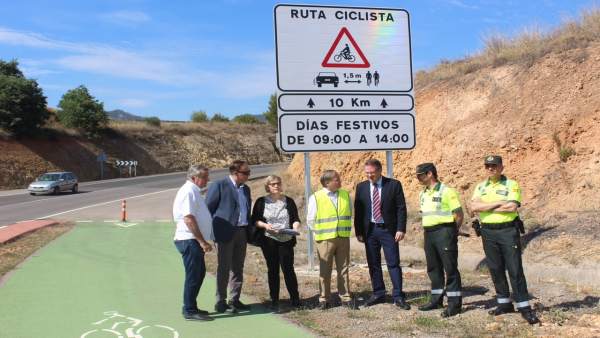 MORAGUES VISITA UNA RUTA CICLISTA MORAGUES VISITA UNA RUTA CICLISTA