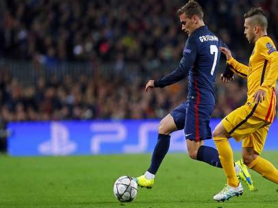 Griezmann y Jordi Alba en el FC Barcelona - Atlético de Madrid