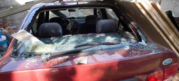 ¿Qué medidas de seguridad deben cumplir los almacenes pirotécnicos?