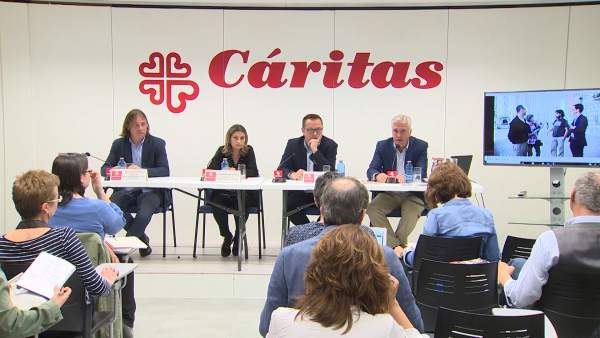 Cáritas alerta de que la desigualdad se "enquista" en España Cáritas alerta de que la desigualdad se "enquista" en España