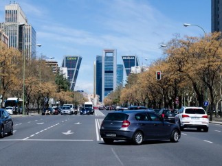 Coches, tránsito, Castellana, tráfico, contaminación, Madrid