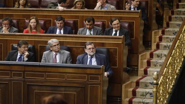 Rajoy sigue desde su escaño el debate de totalidad de los Presupuestos Rajoy sigue desde su escaño el debate de totalidad de los Presupuestos