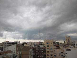 Tormenta, lluvia y nubes en Valencia