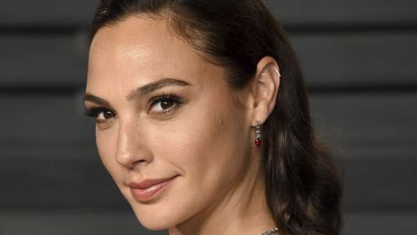 La actriz israelí Gal Gadot. La actriz israelí Gal Gadot.
