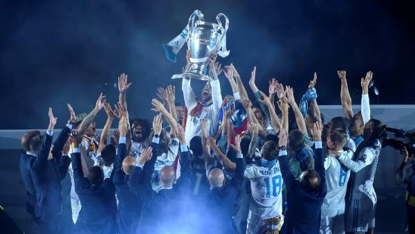 La decimotercera Copa de Europa del Real Madrid La decimotercera Copa de Europa del Real Madrid
