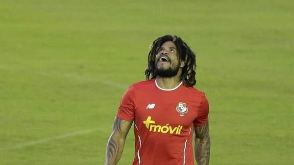 Román Torres, el jugador más importante de la selección panameña. Román Torres, el jugador más importante de la selección panameña.