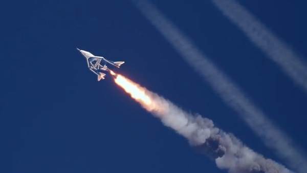 Virgin Galactic eleva a 35 kilómetros su nave de turismo espacial Virgin Galactic eleva a 35 kilómetros su nave de turismo espacial