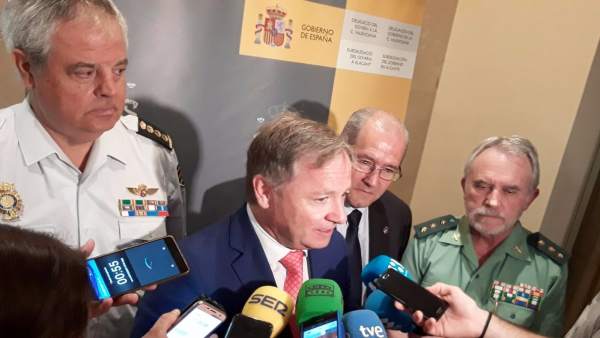 Juan Carlos Moragues atiende a los medios este miércoles en Alicante Juan Carlos Moragues atiende a los medios este miércoles en Alicante