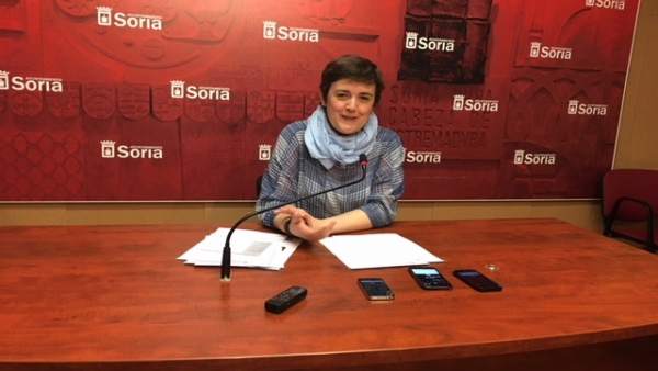 La concejal presenta los talleres de igualdad 31-5-2018 La concejal presenta los talleres de igualdad 31-5-2018