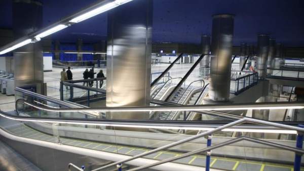 Metro de Madrid hará pruebas a 1.000 empleados para descartar problemas de salud por amianto Metro de Madrid hará pruebas a 1.000 empleados para descartar problemas de salud por amianto