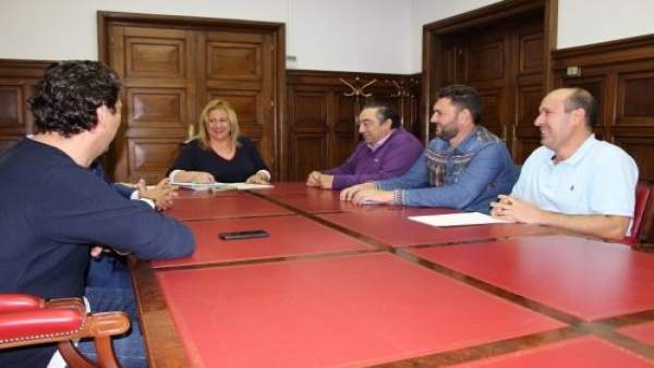 Reunión en la Subdelegación del Gobierno. Reunión en la Subdelegación del Gobierno.