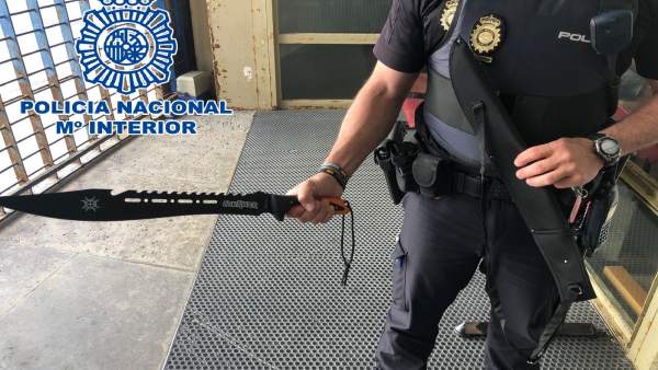 Nota Prensa Imagen Cadiz: La Policía Nacional Detiene En Cádiz A Un Hombre Que P Nota Prensa Imagen Cadiz: La Policía Nacional Detiene En Cádiz A Un Hombre Que P