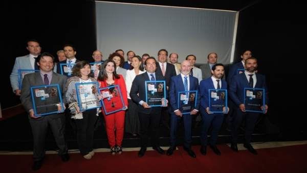Premiados como 'Empresarios del Año'. Premiados como 'Empresarios del Año'.