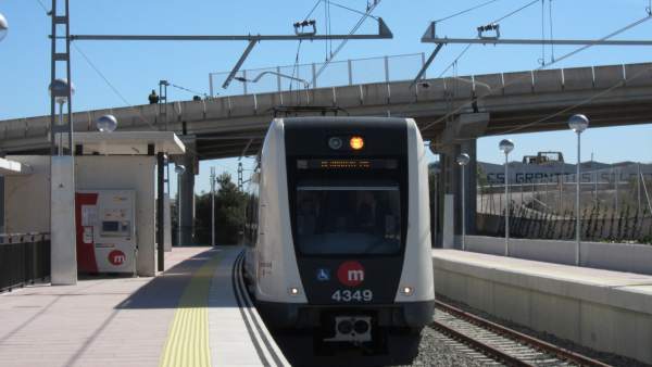 L'Ajuntament de València demana millor freqüència per a FGV i pressupost al Govern per al transport metropolità L'Ajuntament de València demana millor freqüència per a FGV i pressupost al Govern per al transport metropolità