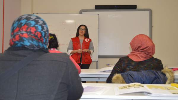 Curso de integración de inmigrantes Curso de integración de inmigrantes