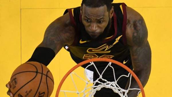 LeBron James LeBron James