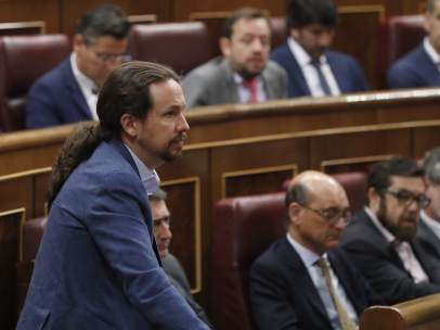 Pablo Iglesias, secretario general de Podemos, en el Congreso.