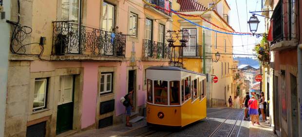 15. LISBOA (PORTUGAL)