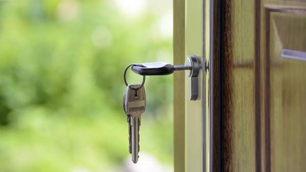 Cambios de residencias entre comunidades autónomas para lograr una menor tributación efectiva Cambios de residencias entre comunidades autónomas para lograr una menor tributación efectiva