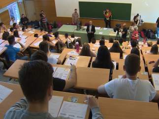 Extremadura repetirá algunos exámenes de selectividad