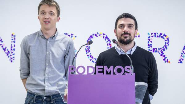 El candidato de Podemos a la Comunidad de Madrid, Íñigo Errejón, y el secretario general autonómico, Ramón Espinar. El candidato de Podemos a la Comunidad de Madrid, Íñigo Errejón, y el secretario general autonómico, Ramón Espinar.