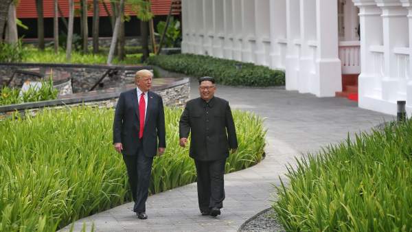 Cumbre histórica entre EE UU y Corea del Norte Cumbre histórica entre EE UU y Corea del Norte