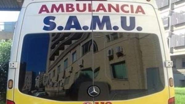 Imagen de una ambulancia SAMU Imagen de una ambulancia SAMU