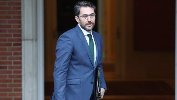 Maxim Huerta, ministro de Cultura y Deporte, llega a su primer Consejo Maxim Huerta, ministro de Cultura y Deporte, llega a su primer Consejo