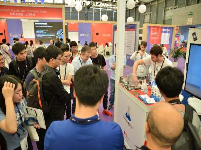Delegació al Mobile World Congress de Shangai