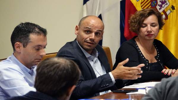 Cabello, en la Comisión de Control Cabello, en la Comisión de Control
