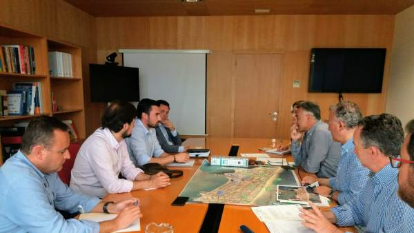 Reunión Junta y Ayuntamiento por carril bice Reunión Junta y Ayuntamiento por carril bice