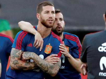 Sergio Ramos y Jordi Alba