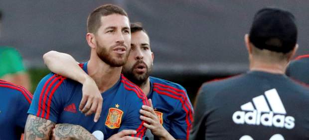 Sergio Ramos y Jordi Alba