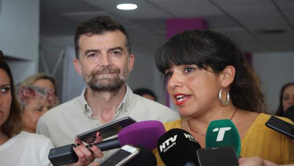 Los coordinadores de Podemos Andalucía y de IU, Teresa Rodríguez y Antonio Maíll Los coordinadores de Podemos Andalucía y de IU, Teresa Rodríguez y Antonio Maíll