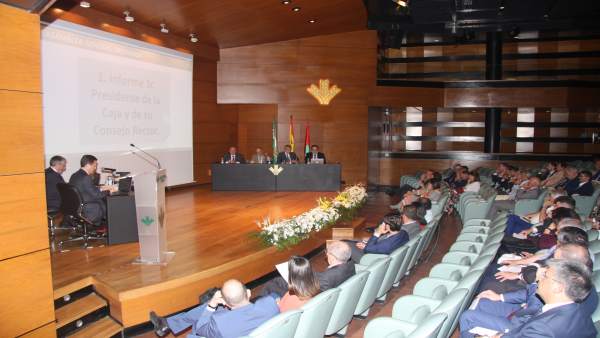 Celebración de la asamblea general de Caja Rural de Granada Celebración de la asamblea general de Caja Rural de Granada