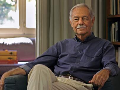 El escritor Eduardo Mendoza.
