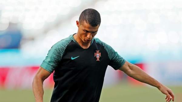 Cristiano Ronaldo, entrenando con Portugal. Cristiano Ronaldo, entrenando con Portugal.
