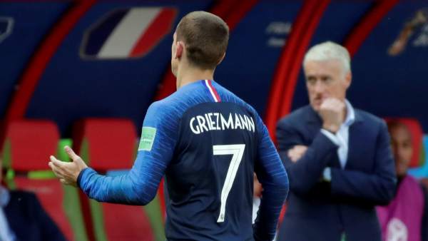 Griezmann y Deschamps Griezmann y Deschamps