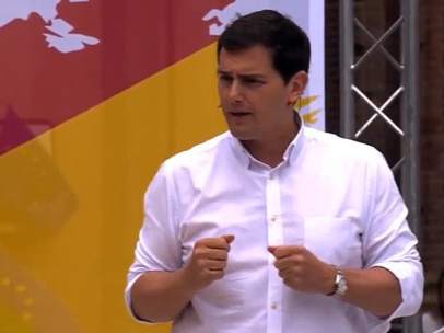 Rivera plantea una ley electoral distinta para entrar en el Congreso