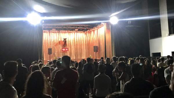 Concentración espontánea por Valtonyc en el Festival Sónar Concentración espontánea por Valtonyc en el Festival Sónar