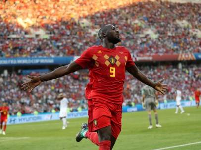 Romelu Lukaku celebra uno de sus goles frente a Panamá.